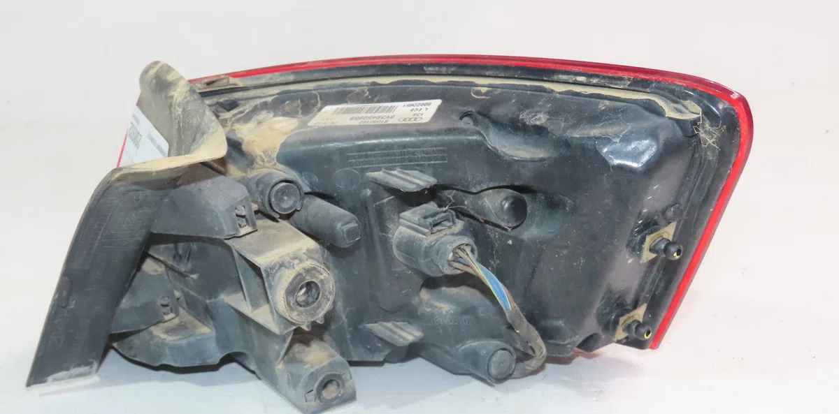 Feu arrière gauche Audi A3 (8V1, 8VK) S3 quattro (2013-2014) occasion