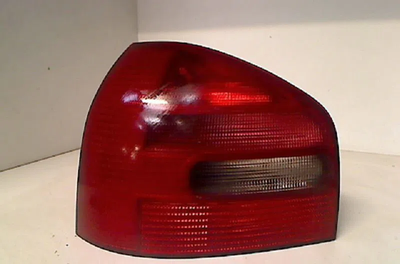 Feu arrière gauche AUDI A3 I  1.9 TDi 90ch occasion