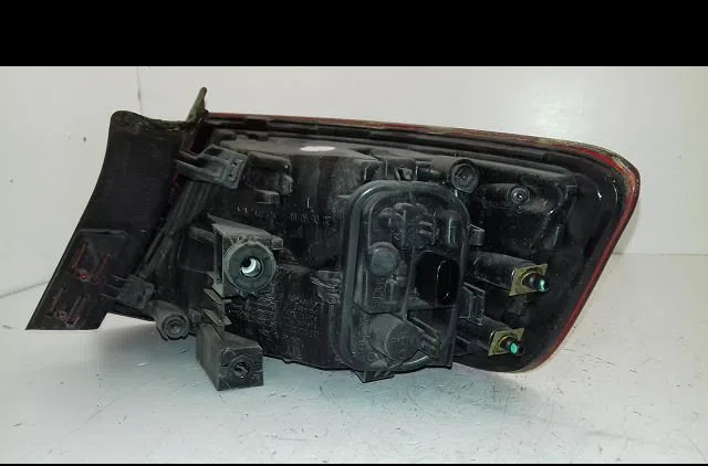 Feu arrière gauche Audi A3 Sportback (8VA, 8VF) 1.4 tfsi (2012-2020) occasion