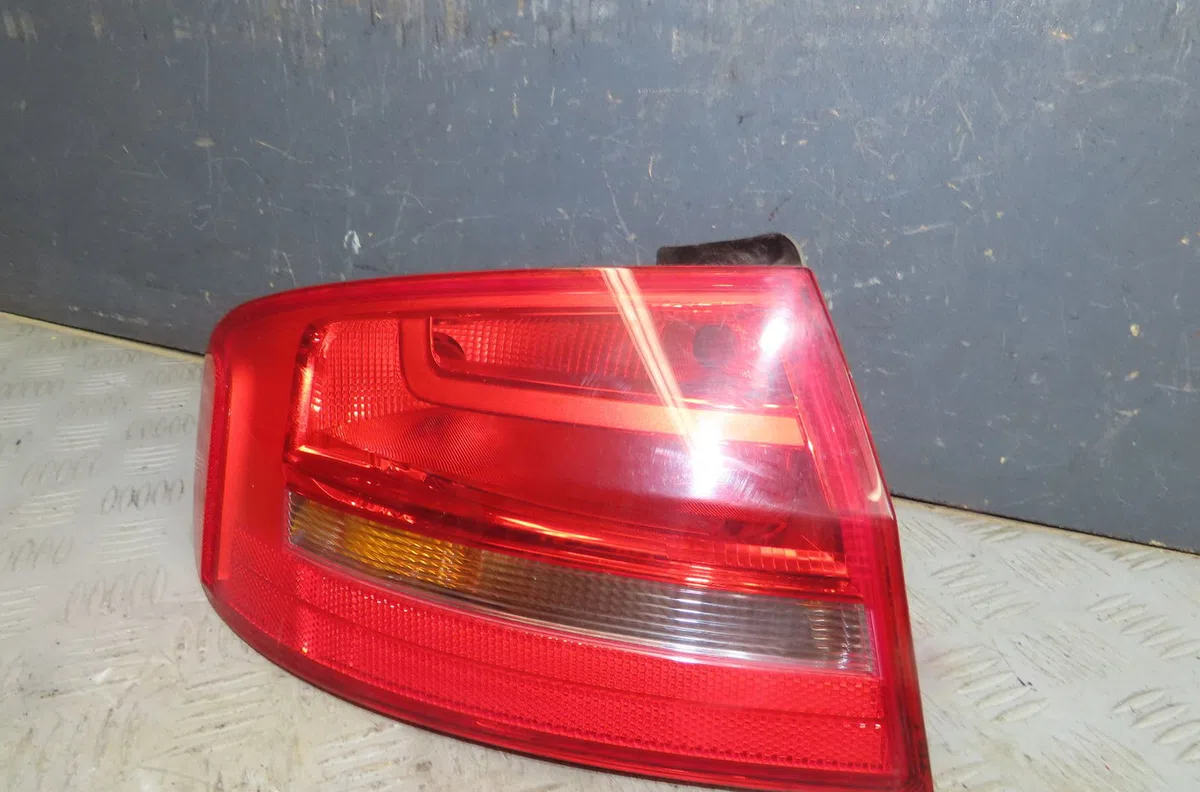 Feu arrière gauche Audi A4 B8 (8K2) 2.0 tdi (2007-2015) occasion