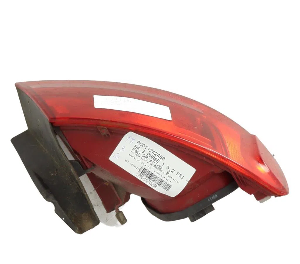 Feu arrière gauche Audi A4 B8 (8K2) 3.2 fsi quattro (2007-2012) occasion