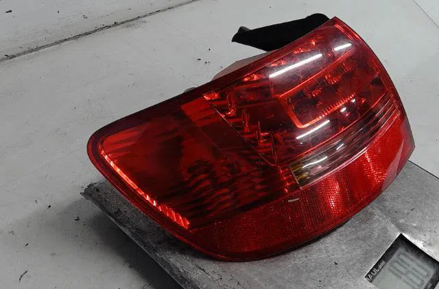 Feu arrière gauche Audi A6 C6 (4F2) 2.4 (2004-2008) occasion