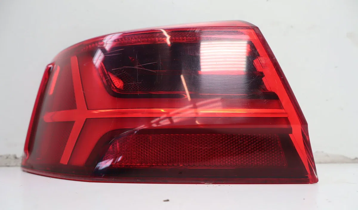Feu arrière gauche Audi A6 C7 (4G2, 4GC) 2.0 tdi (2011-2018) occasion