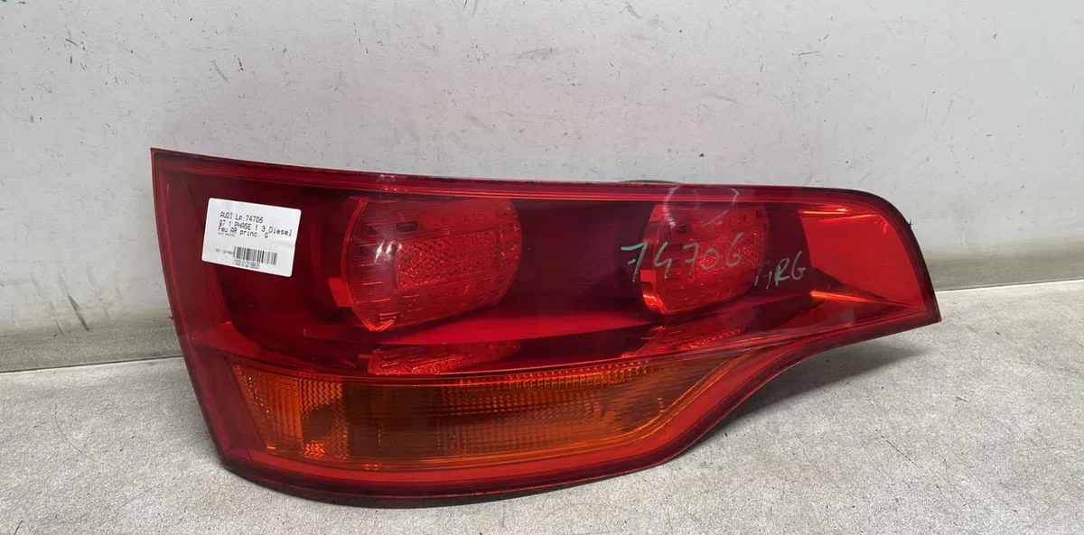 Feu arrière gauche Audi Q7 (4LB) 3.0 tdi quattro (2006-2008) 5 portes occasion