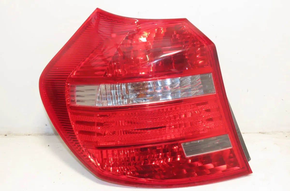 Feu arrière gauche Bmw 1 (E87) 116 i (2004-2011) occasion