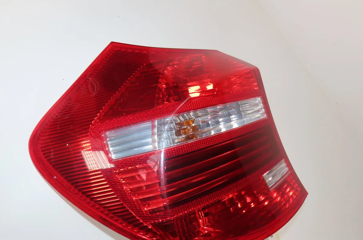 Feu arrière gauche Bmw 1 (E87) 118 d (2004-2007) 5 portes occasion
