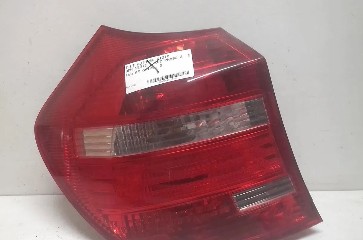 Feu arrière gauche Bmw 1 (E87) 118 d (2004-2007) 5 portes occasion