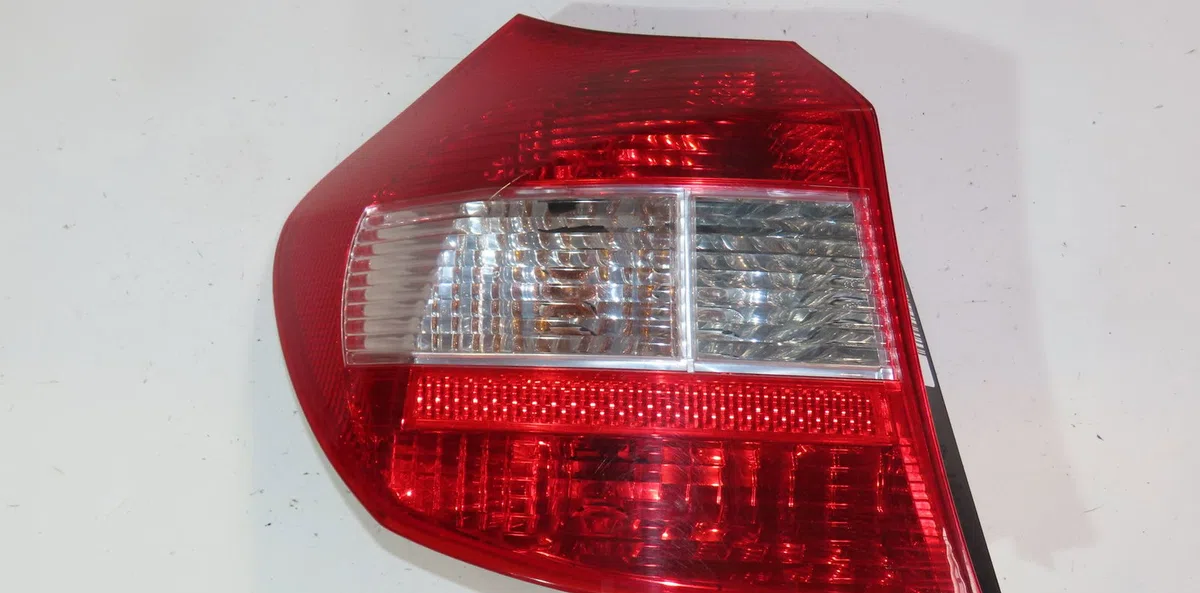 Feu arrière gauche Bmw 1 (E87) 120 i (2004-2007) occasion