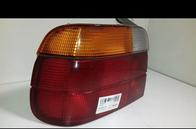 Feu arrière gauche Bmw 3 Compact (E36) 316 i (1994-2000) occasion