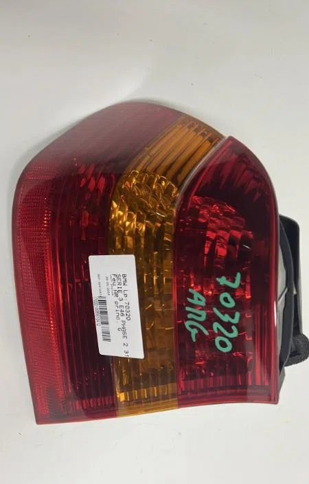 Feu arrière gauche Bmw 3 (E46) 318 d (2001-2003) occasion