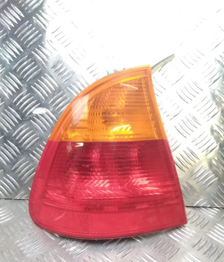 Feu arrière gauche Bmw 3 Touring (E46) 330 d (1999-2005) occasion