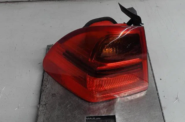 Feu arrière gauche Bmw 3 Touring (E91) 320 d (2005-2012) occasion