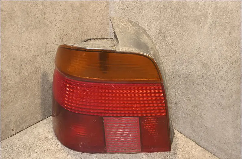 Feu arrière gauche Bmw 5 (E39) 530 d (1998-2000) occasion