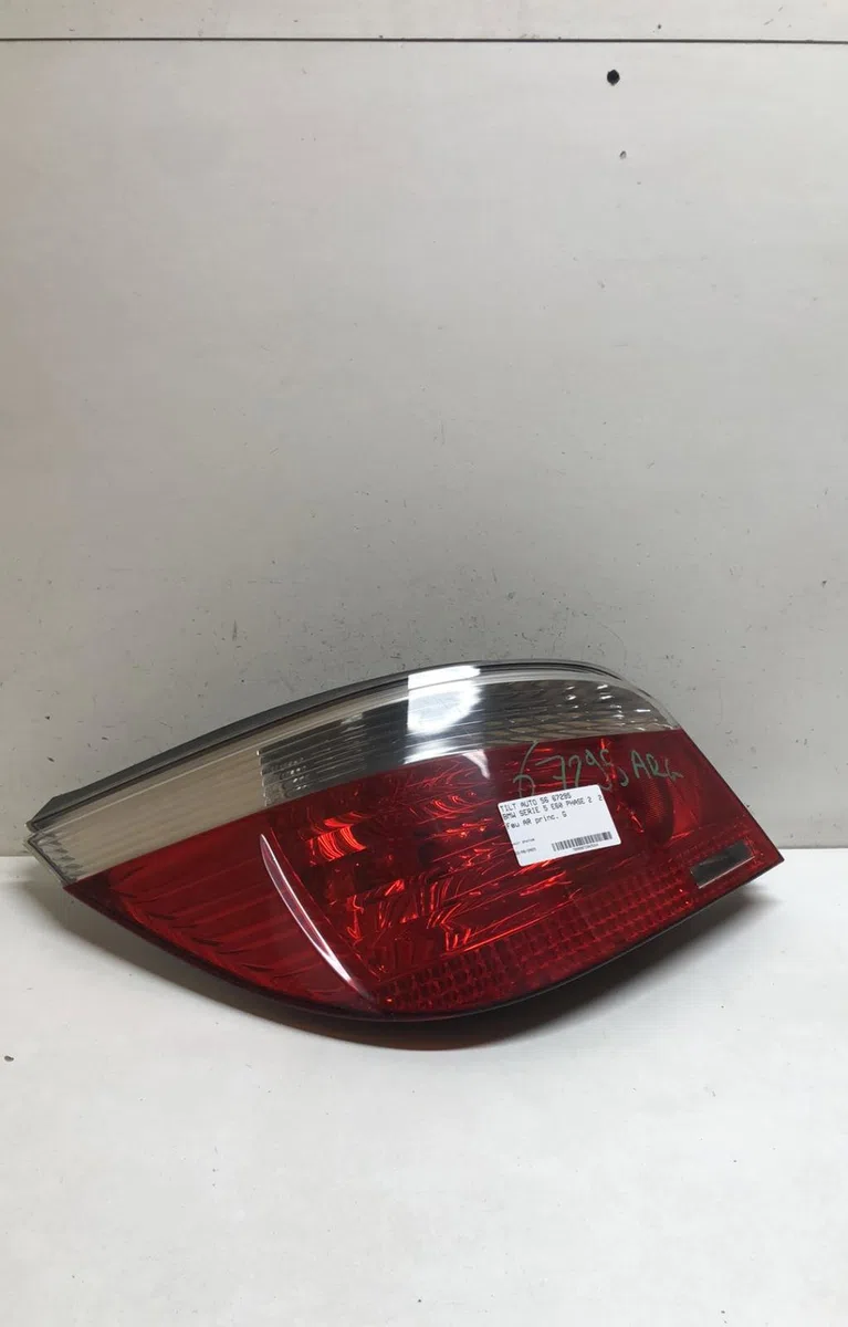 Feu arrière gauche Bmw 5 (E60) 525 d (2004-2010) occasion
