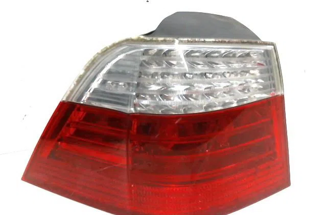 Feu arrière gauche Bmw 5 Touring (E61) 525 xd (2007-2008) occasion