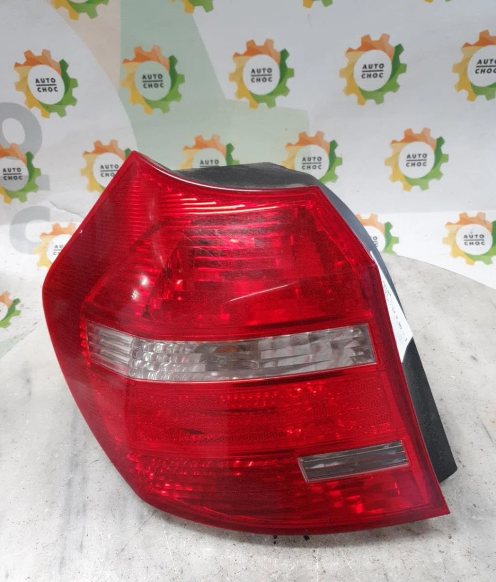 Feu arrière gauche BMW SERIE 1 E81 occasion