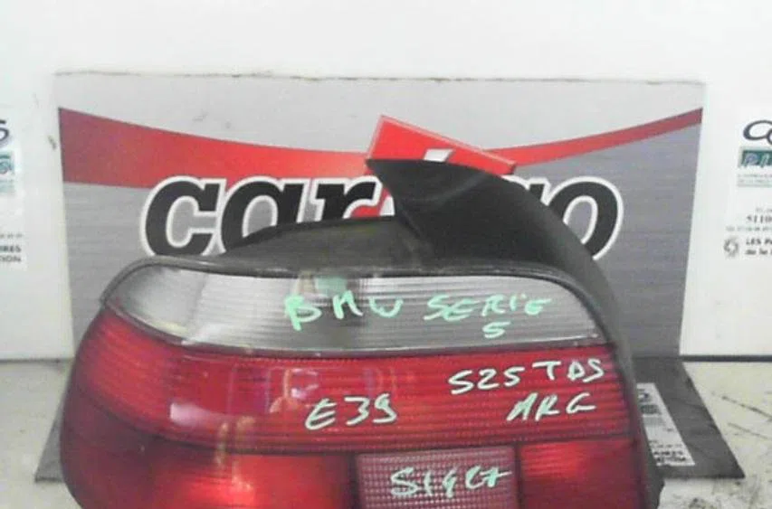 Feu arrière gauche BMW SERIE 5 E39  SERIE 5 E39 PHASE 1 occasion