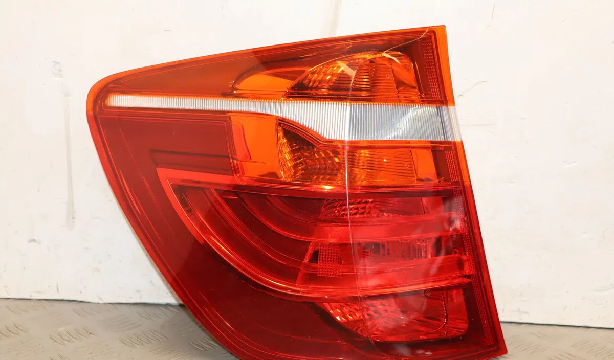 Feu arrière gauche Bmw X3 (F25) Xdrive 20 d (2010-2014) occasion