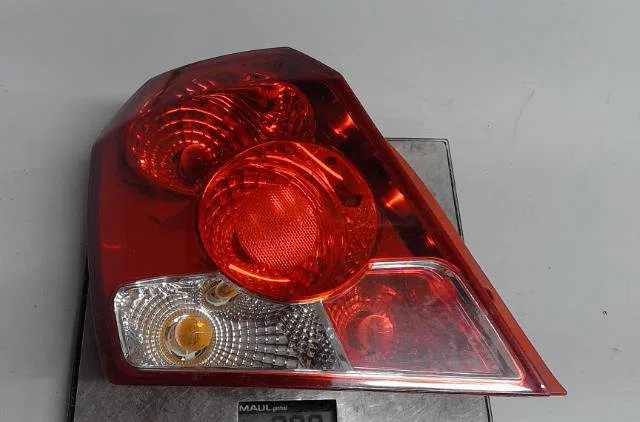 Feu arrière gauche Chevrolet AVEO - KALOS 3-5 portes (T200) 1.4 16v (2003-2008) occasion