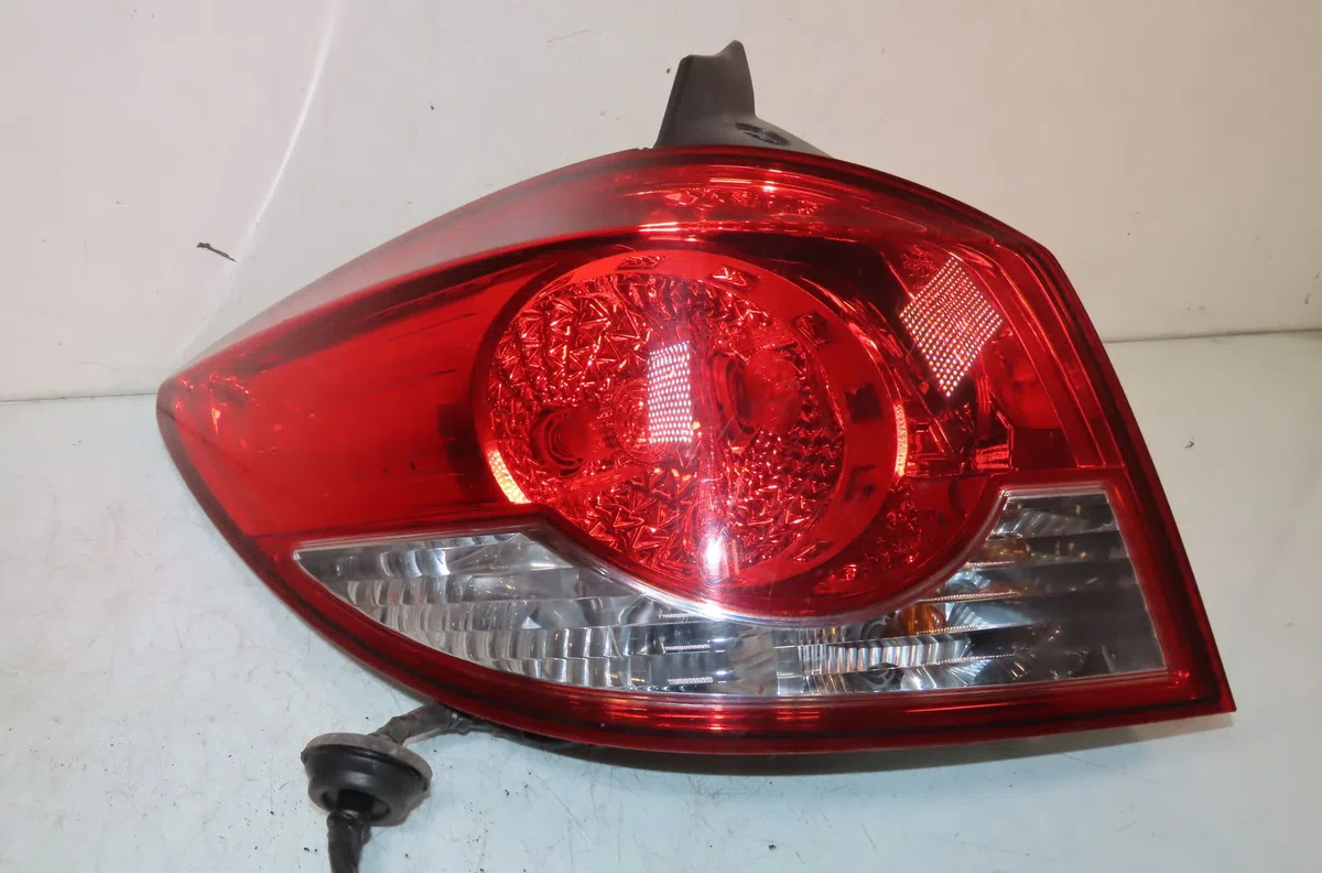 Feu arrière gauche Chevrolet CRUZE 3-5 portes (J305) 1.7 d (2012-2015) occasion