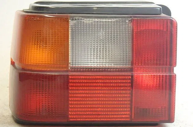 Feu arrière gauche CITROEN BX 1990 occasion