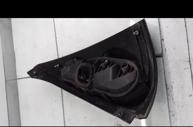 Feu arrière gauche Citroën C1 (PM_, PN_) 1.0 (2005-2014) 5 portes occasion
