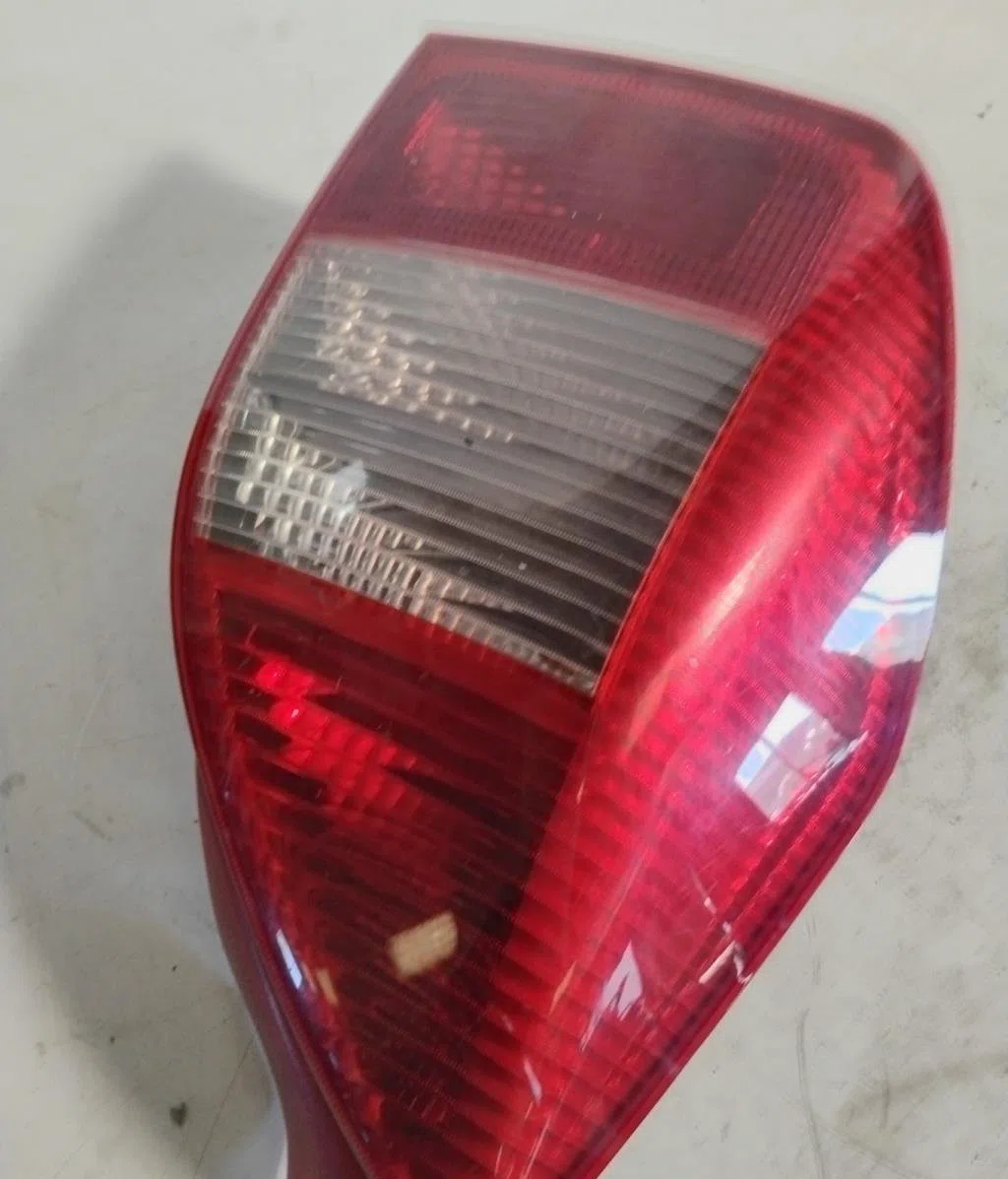 Feu arrière gauche Citroen C2 (JM_) 1.4 hdi (2003-2009) 3 portes occasion