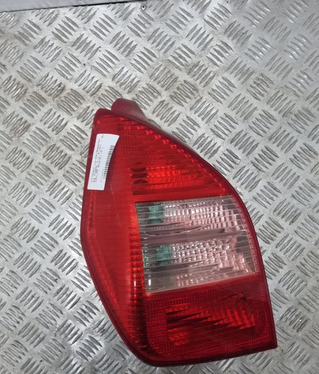 Feu arrière gauche CITROEN C2 PHASE 1 occasion