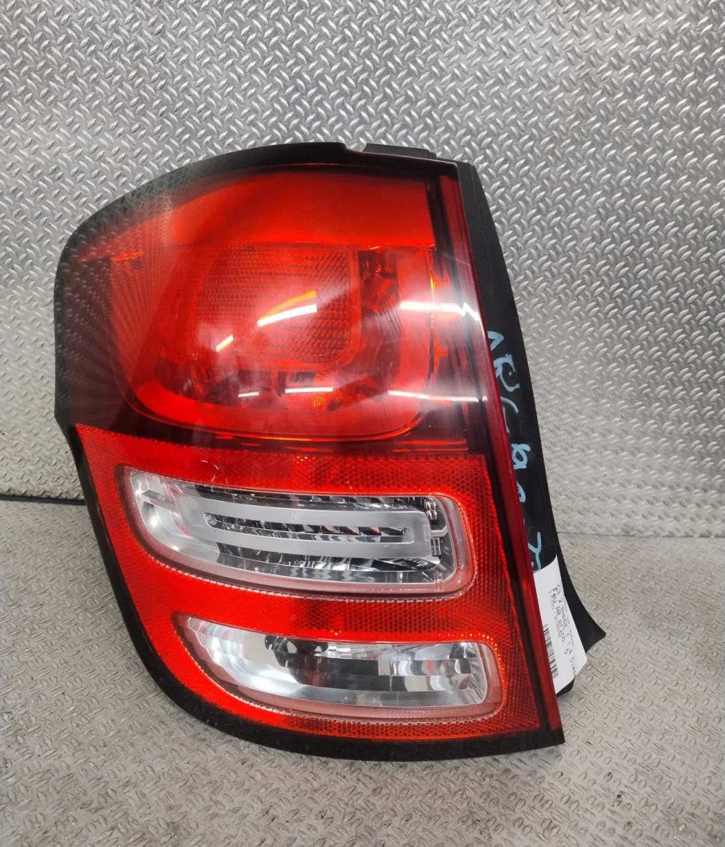 Feu arrière gauche CITROEN C3 2  C3 2 PHASE 1 occasion