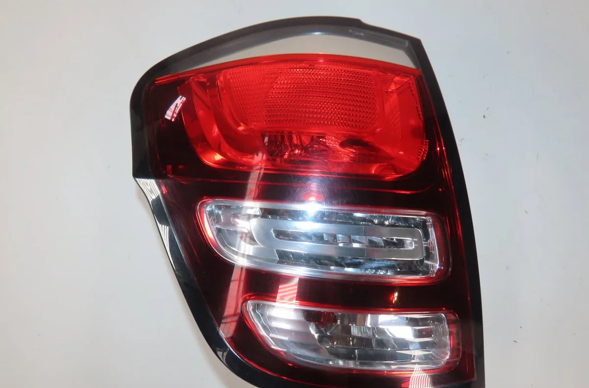 Feu arrière gauche Citroen C3 II (SC_) 1.0 vti 68 (2012) 5 portes occasion