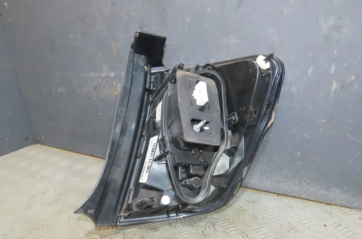 Feu arrière gauche Citroen C3 II (SC_) 1.6 hdi (2009-2016) 5 portes occasion