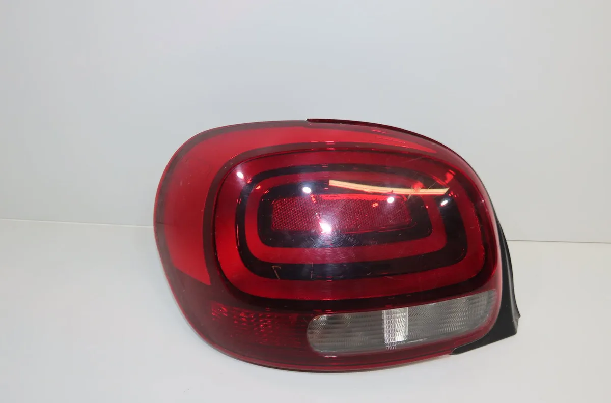 Feu arrière gauche Citroen C3 III (SX) 1.2 thp 110 (2016) occasion