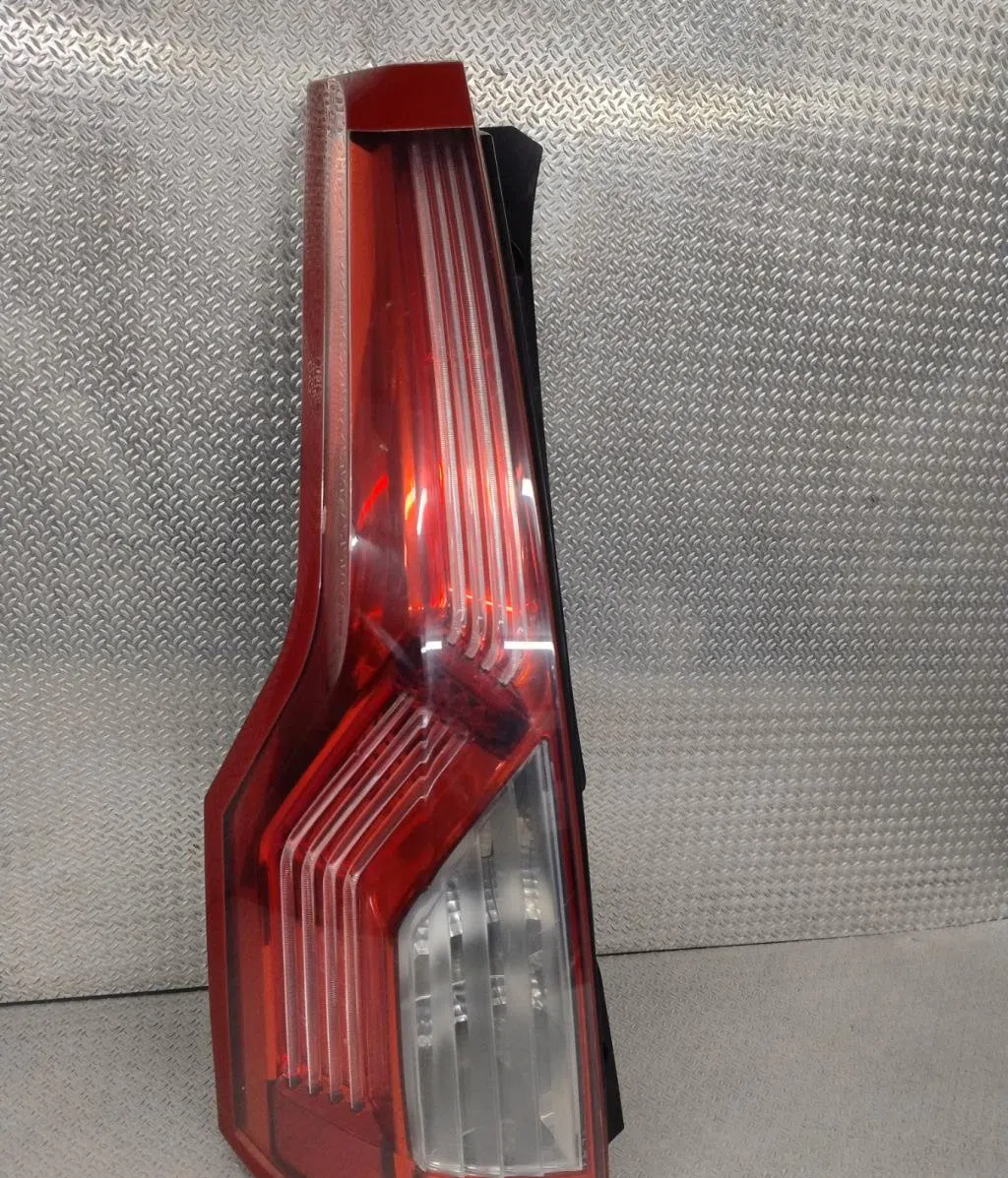 Feu arrière gauche CITROEN C4 GRAND PICASSO 1  C4 GRAND PICASSO 1 occasion