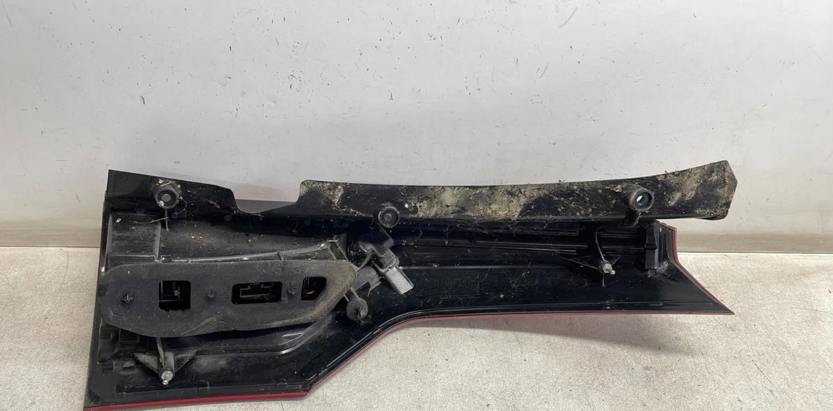 Feu arrière gauche Citroen C4 GRAND PICASSO I (UA_) 1.6 hdi 110 (2010-2013) occasion