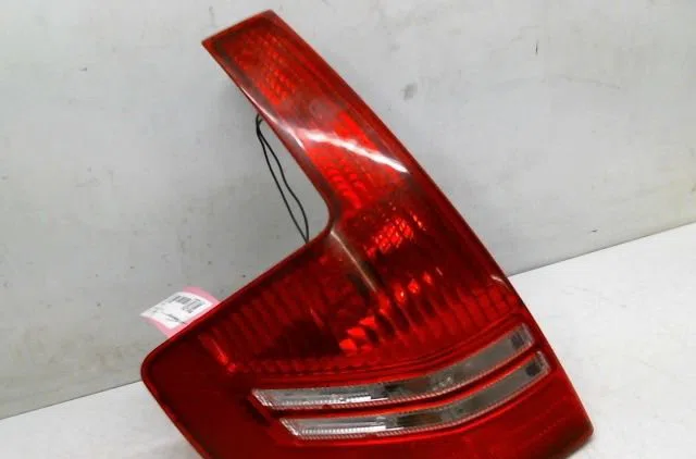 Feu arrière gauche Citroën C4 I (LC_) 1.6 16v bio-flex (2007-2008) occasion