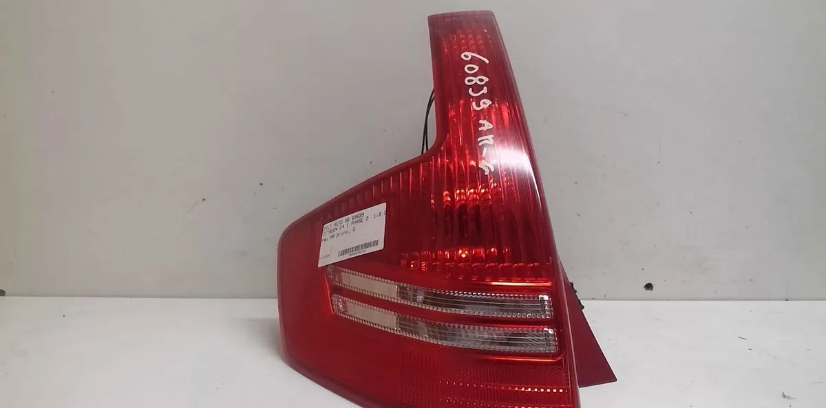 Feu arrière gauche Citroen C4 I (LC_) 1.6 hdi (2004-2011) occasion