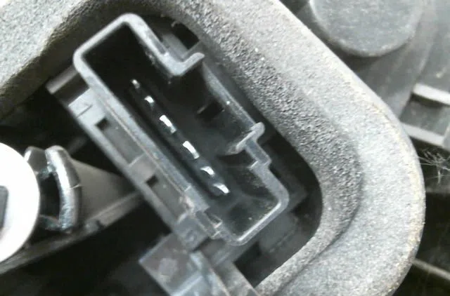 Feu arrière gauche Citroen C4 II (NC_) 1.6 vti 120 (2009-2016) occasion