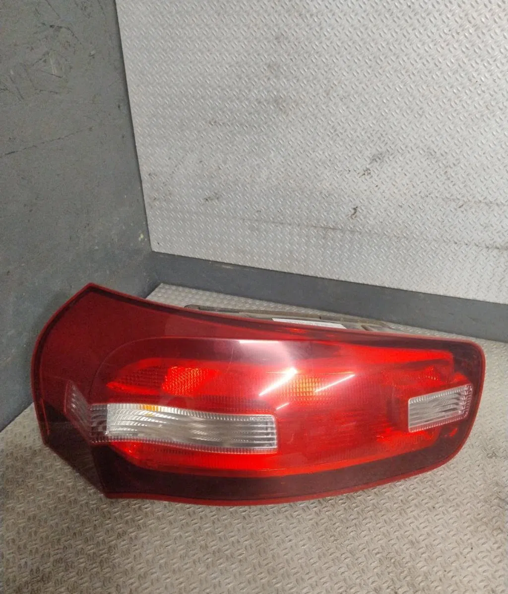 Feu arrière gauche CITROEN C4 PICASSO 2  C4 PICASSO 2 PHASE 1 occasion