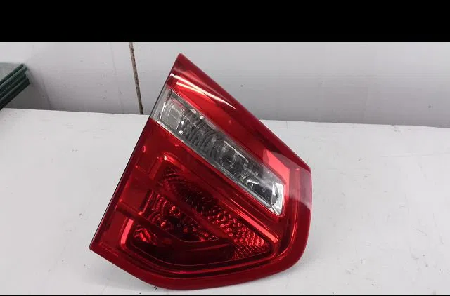 Feu arrière gauche Citroën C4 PICASSO I Monospace (UD_) 1.6 hdi (2007-2013) 5 portes occasion