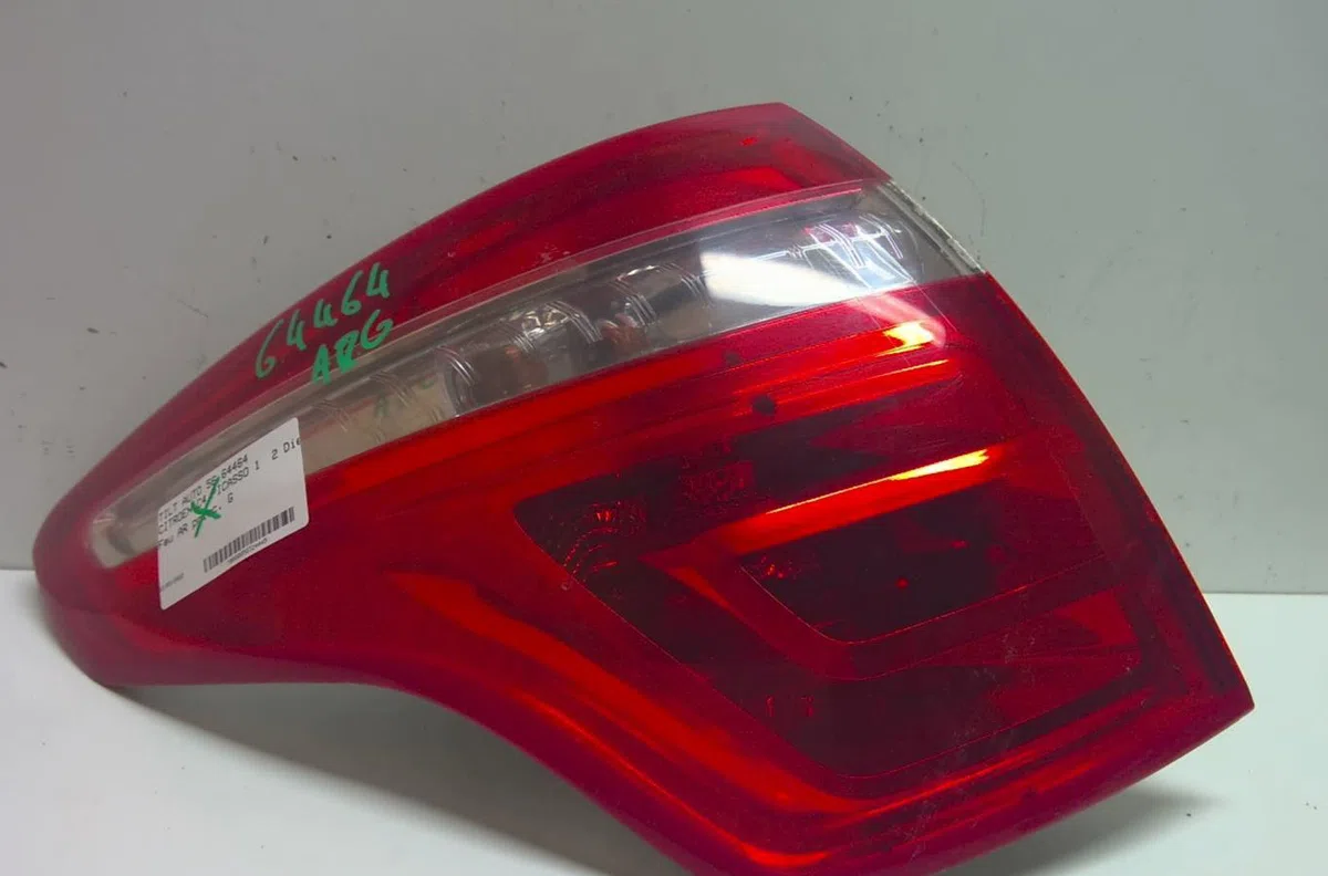 Feu arrière gauche Citroen C4 PICASSO I Monospace (UD_) 2.0 hdi 138 (2006-2013) 5 portes occasion