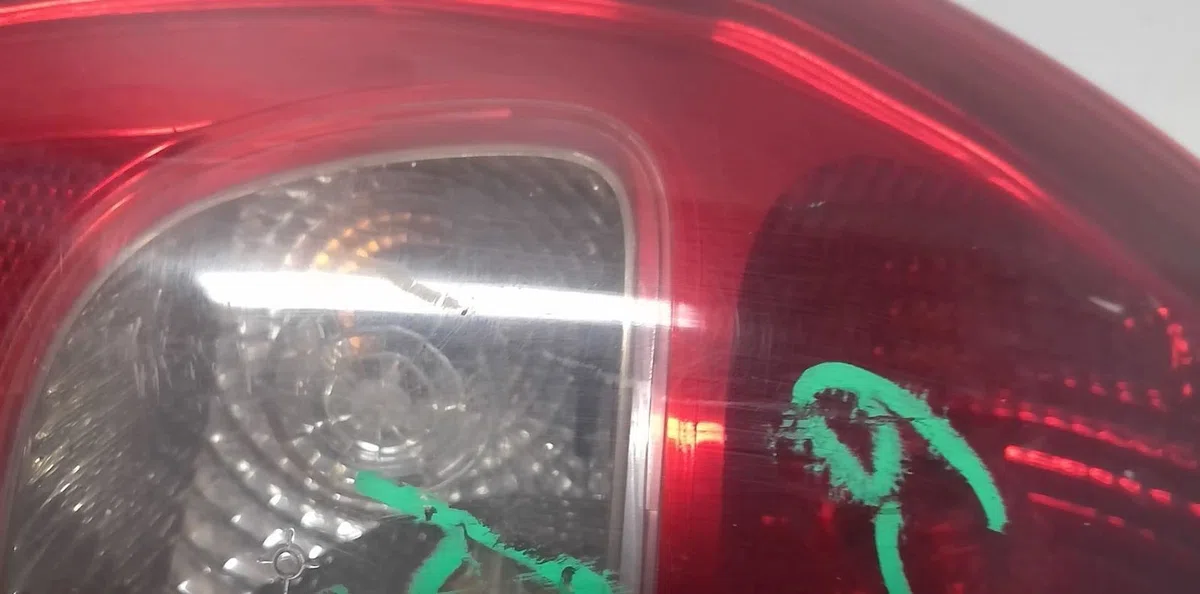 Feu arrière gauche Citroen C5 I (DC_) 2.0 hdi (dcrhzb, dcrhze) (2001-2004) 5 portes occasion