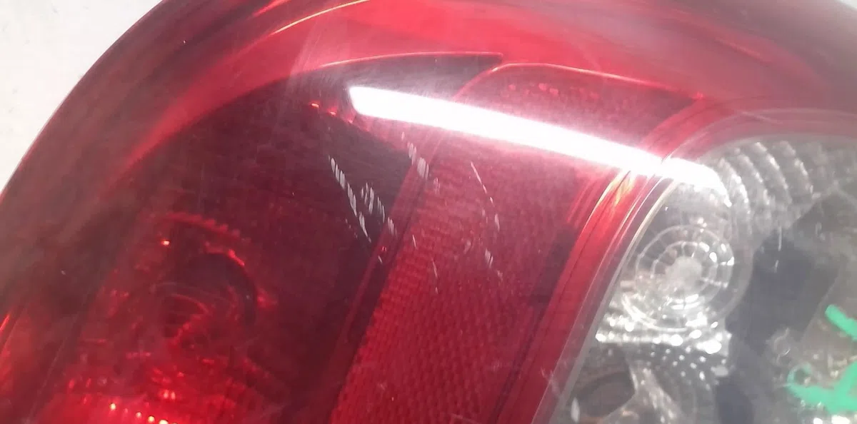 Feu arrière gauche Citroen C5 I (DC_) 2.0 hdi (dcrhzb, dcrhze) (2001-2004) 5 portes occasion