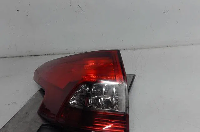 Feu arrière gauche Citroen C5 III Break (RW_) 1.6 hdi 110 (2008) occasion