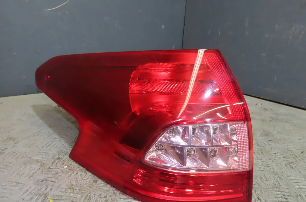 Feu arrière gauche Citroën C5 III Break (RW_) 2.2 hdi (rw4hth) (2008-2011) occasion