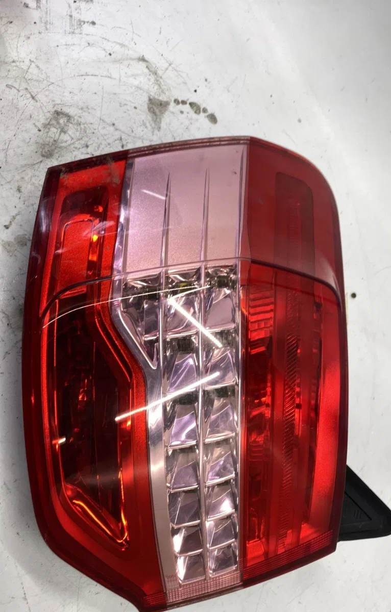 Feu arrière gauche Citroen C5 III (RD_) 2.0 hdi 140 (2008) 4 portes occasion