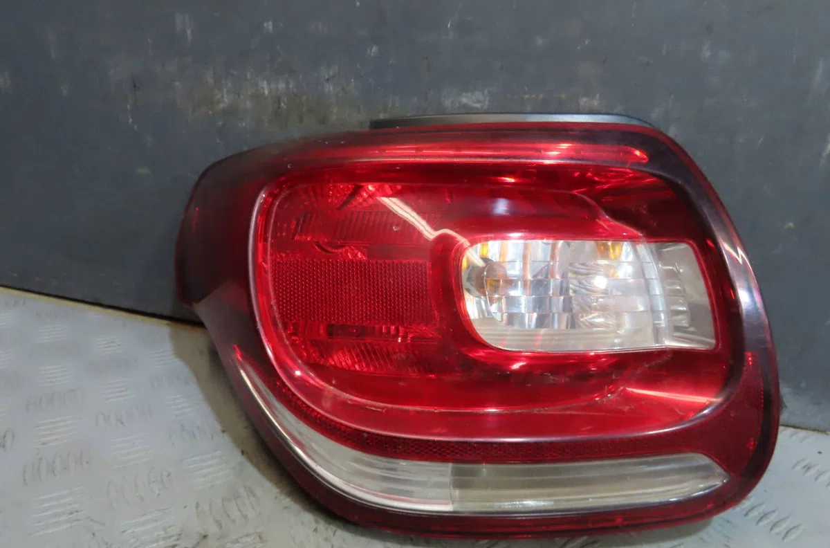 Feu arrière gauche Citroen DS3 (SA_) 1.6 hdi 110 (2009-2015) occasion
