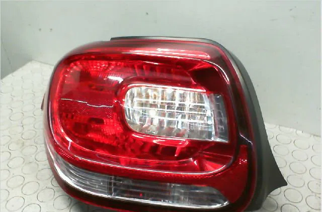 Feu arrière gauche Citroën DS3 (SA_) 1.6 thp 155 (2010-2015) 3 portes occasion
