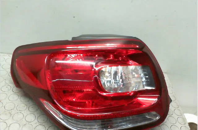 Feu arrière gauche Citroën DS3 (SA_) 1.6 thp 155 (2010-2015) 3 portes occasion