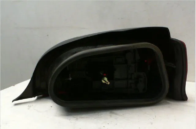 Feu arrière gauche CITROEN SAXO  1.4i occasion