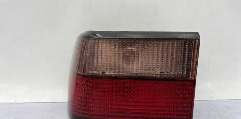 Feu arrière gauche CITROEN XANTIA PHASE 1 occasion